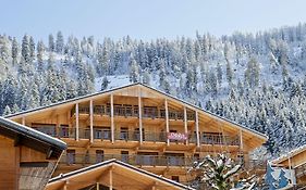 Résidence Prestige Odalys Les Fermes de Châtel